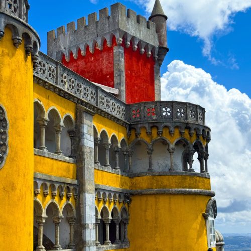 pena-palace-lisbon το pena palace στην Σίντρα
