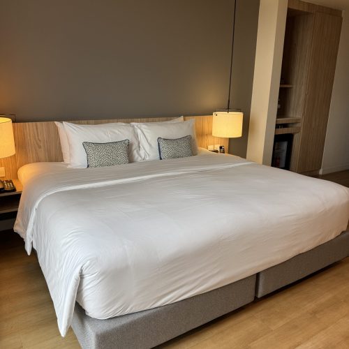 hotel-room-bangkok δωμάτιο ξενοδοχείου στην Μπανγκόκ