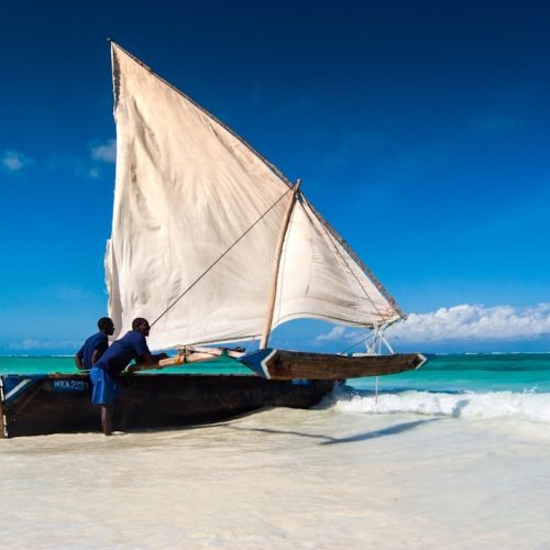 dhow-boat-zanzibar οι παραδοσιακές βάρκες dhow στην Ζανζιβάρη