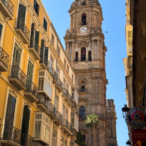 malaga-church ο καθεδρικός ναός της Μάλαγα